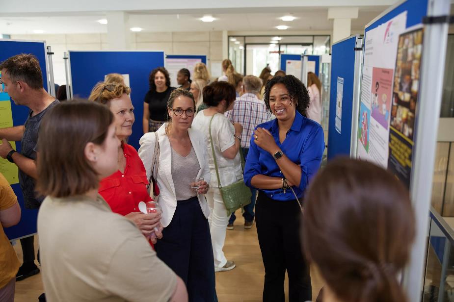 Studenten presentaren hun bevindingen