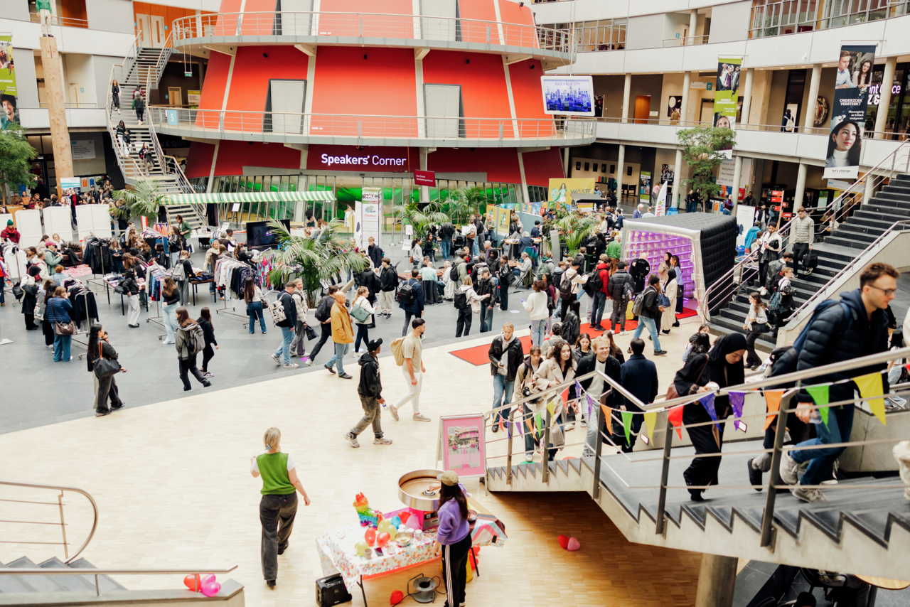 Het Atrium in De Haagse